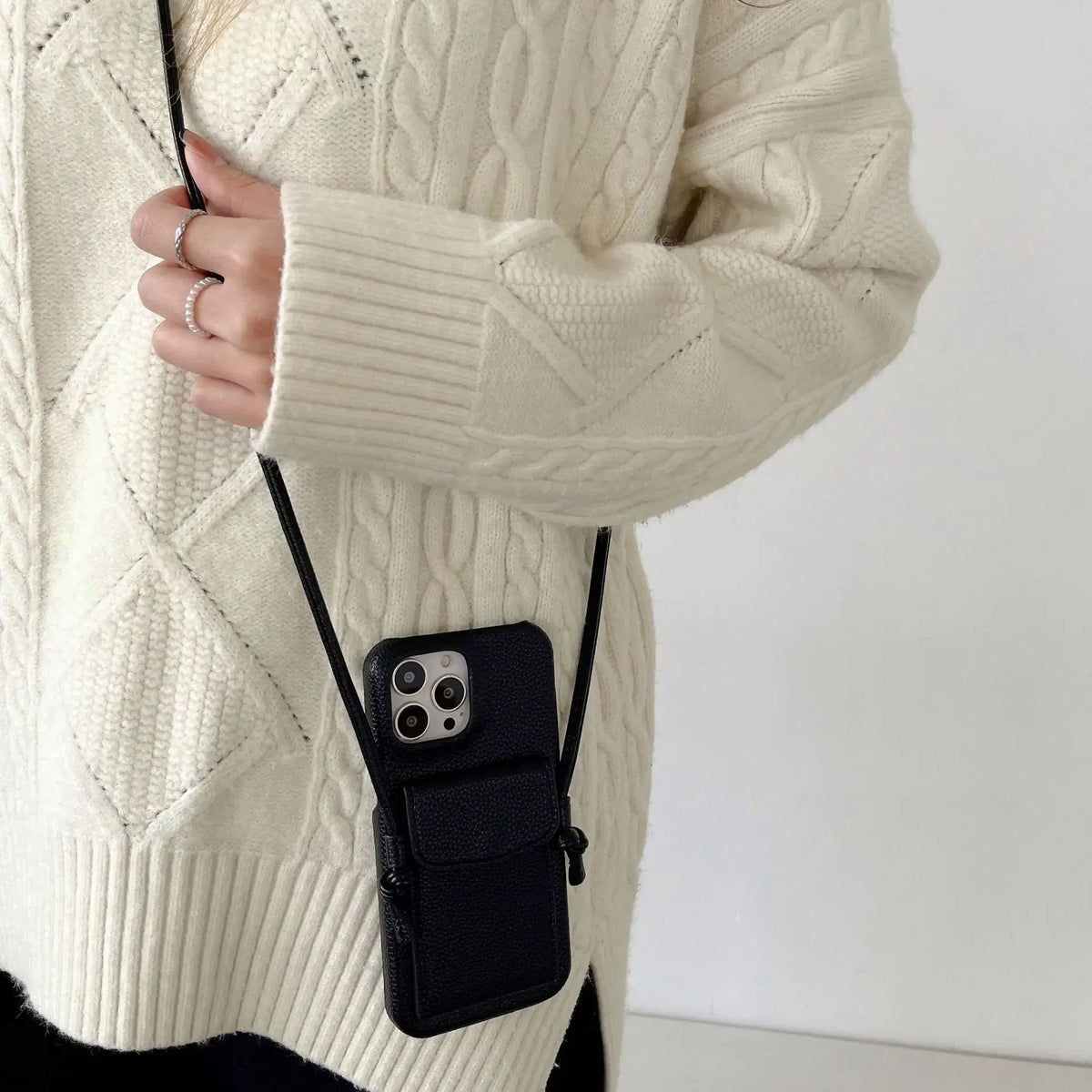 Crossbody Lanyard Phone Case For iPhone 17 Air 16E 16 15 14 13 12 11 Pro Max Mini 7 8 Plus Case Wallet Leather Card Holder Strap