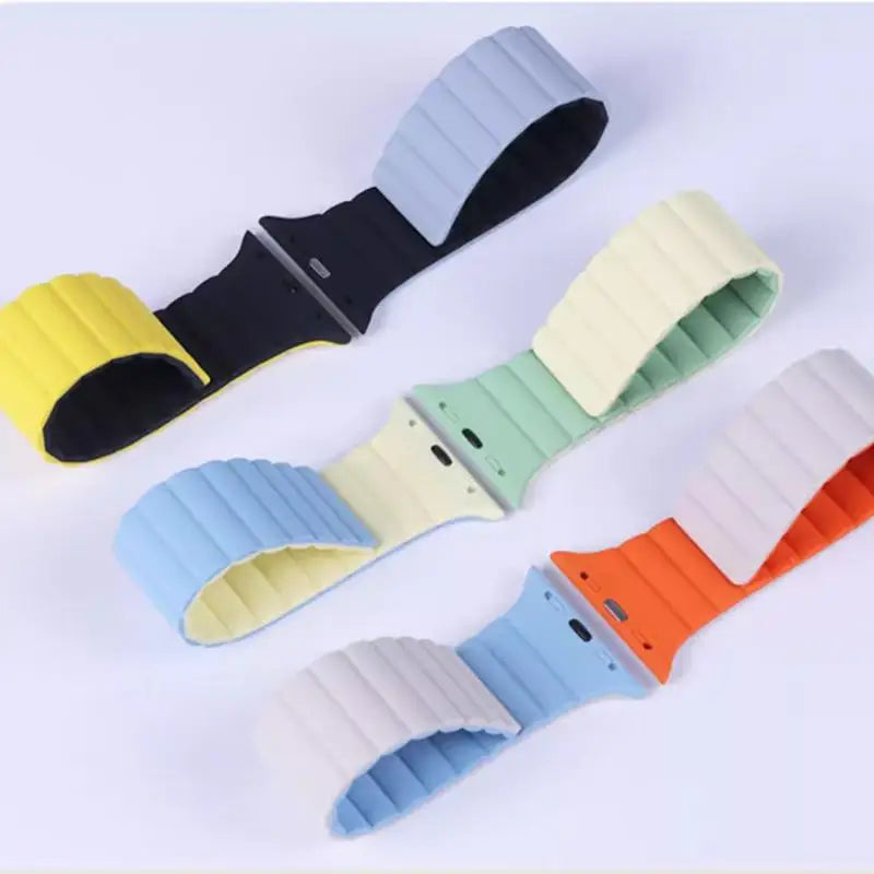 Magnetic Strap For Apple Watch Band 46mm 45mm 49mm 40mm 42mm 41mm Silicone Sport Bracelet iWatch Series Ultra 10 9 6 7 8 SE 44mm