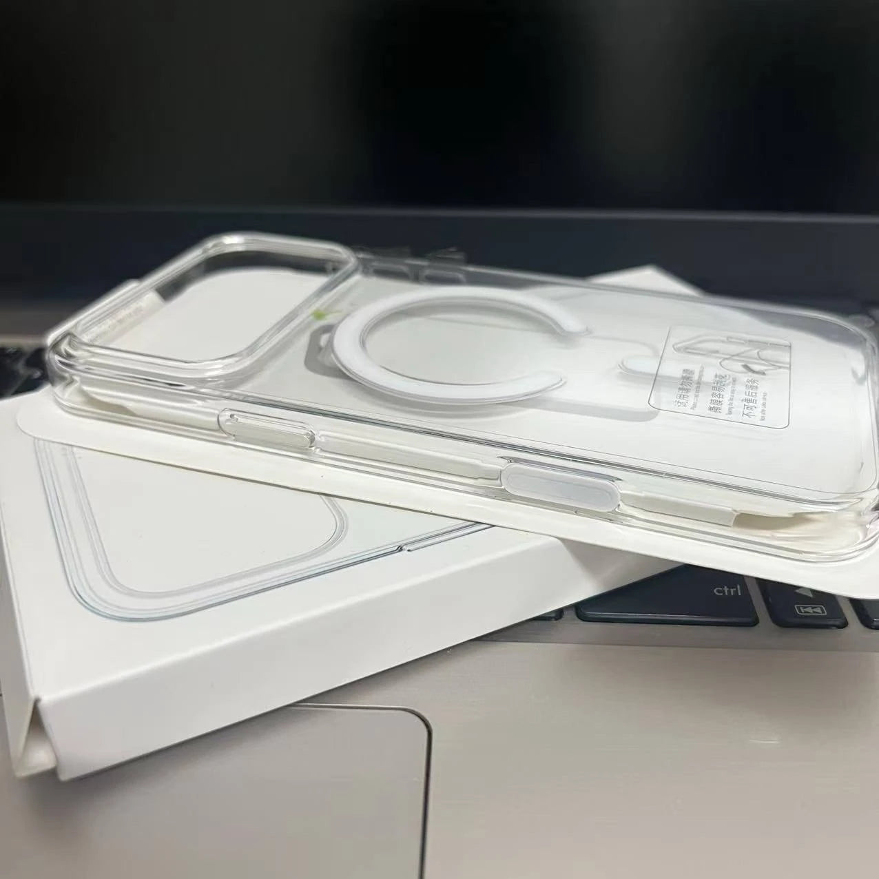 Original Transparent Phone Case For iPhone 17 Air 16 15 14 13 12 Pro Max Cases For Magsafe Animation Wireless Charging Cover