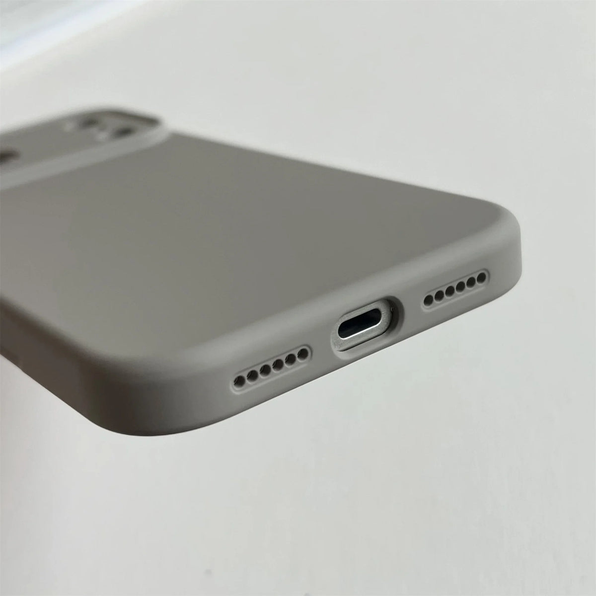 TPU Shockproof Cover For iPhone 17 16 Pro Max For iPhone 17Air 16 15 14 Pro Case Liquid Silicone Original TPU Protect Case