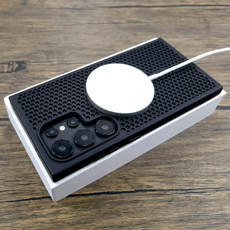 Luxury Dissipate Heat Plastic Case For Samsung Galaxy S26 S25 S24 S23 S22 Ultra Plus S 24 23 S24Ultra For Magsafe Charge Cover