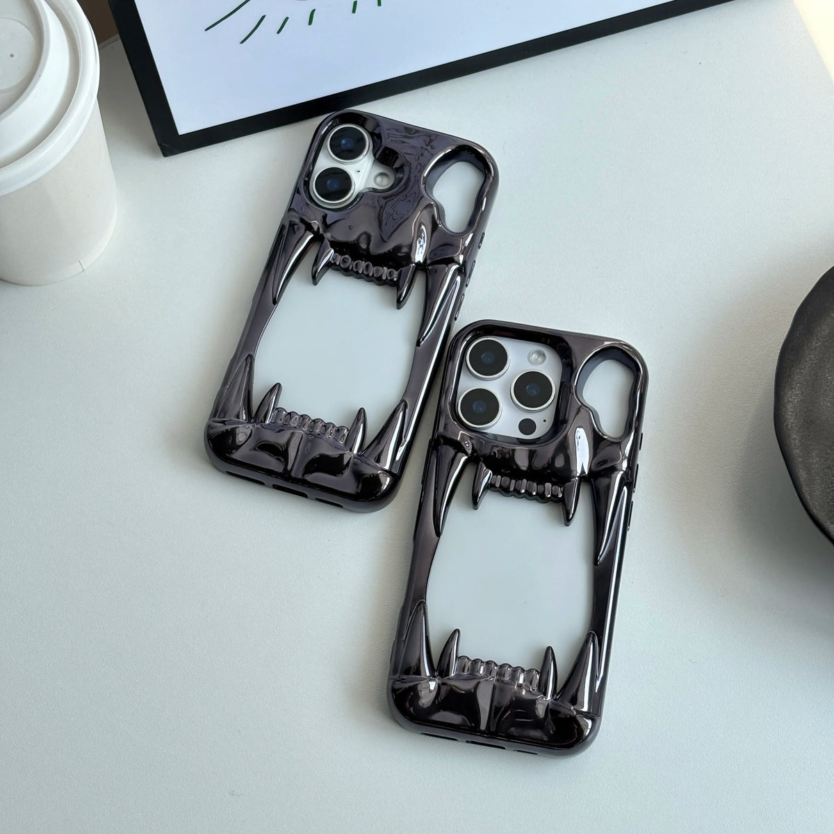 Stylish Cool Metal Glossy Silver Black Skull Tusk Hollow Heat Dissipation Soft Cover Case for iPhone 12 13 14 15 16 17 Pro Max
