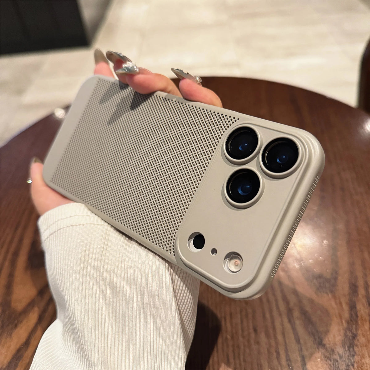 Original Cooling Grid Heat Dissipation Phone Case For iPhone 17Air 16 16E 15 14 13 12 11 17 Pro Max Mesh Breathable Hard Cover