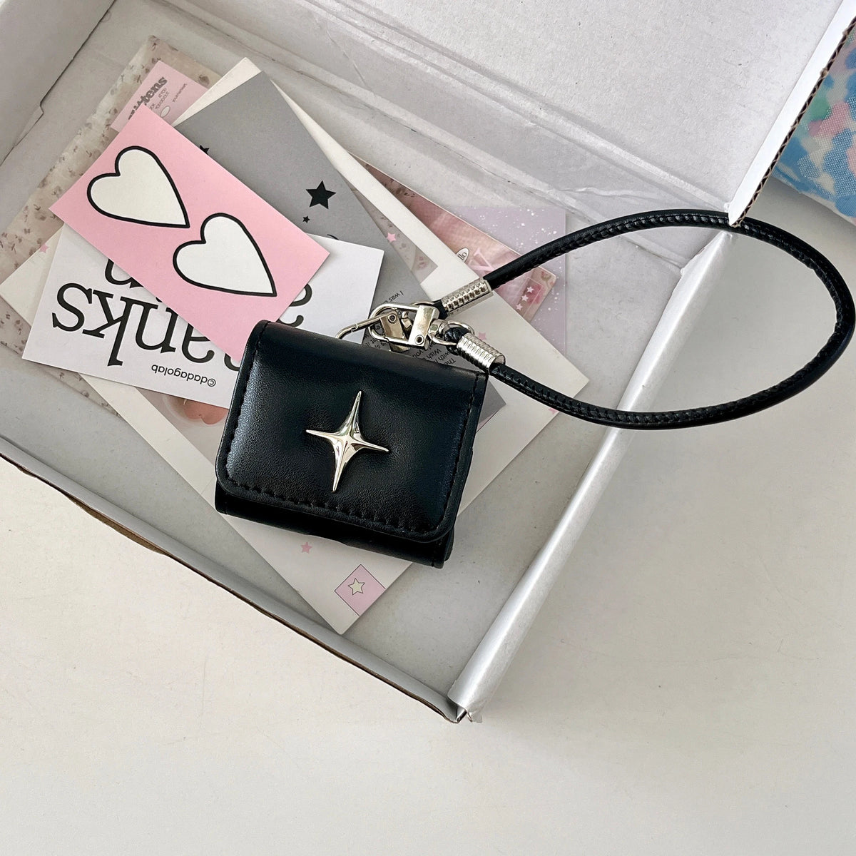 Stylish Luxury Metal North Star Faux Leather Shockproof Protective Cover Case For AirPods 1 2 3 4 5 Pro 2 Pro 3 with Lanyard