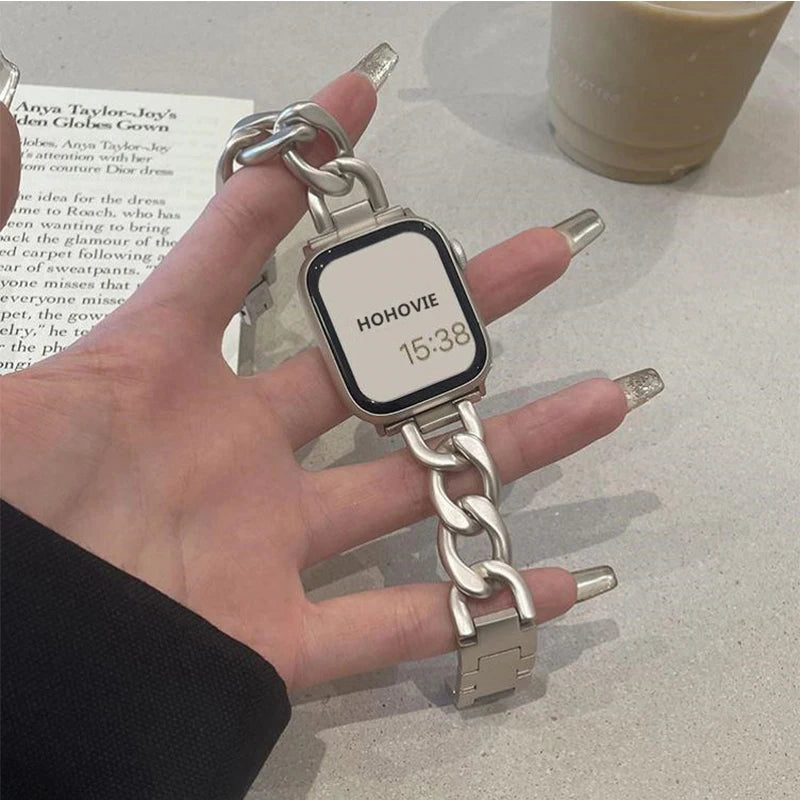 Luxury Metal Chain Strap for Apple Watch Band 45mm 44 49 38 40 41 42mm Stainless Steel Women Bracelet for iWatch 9 8 7 SE 6 5 4