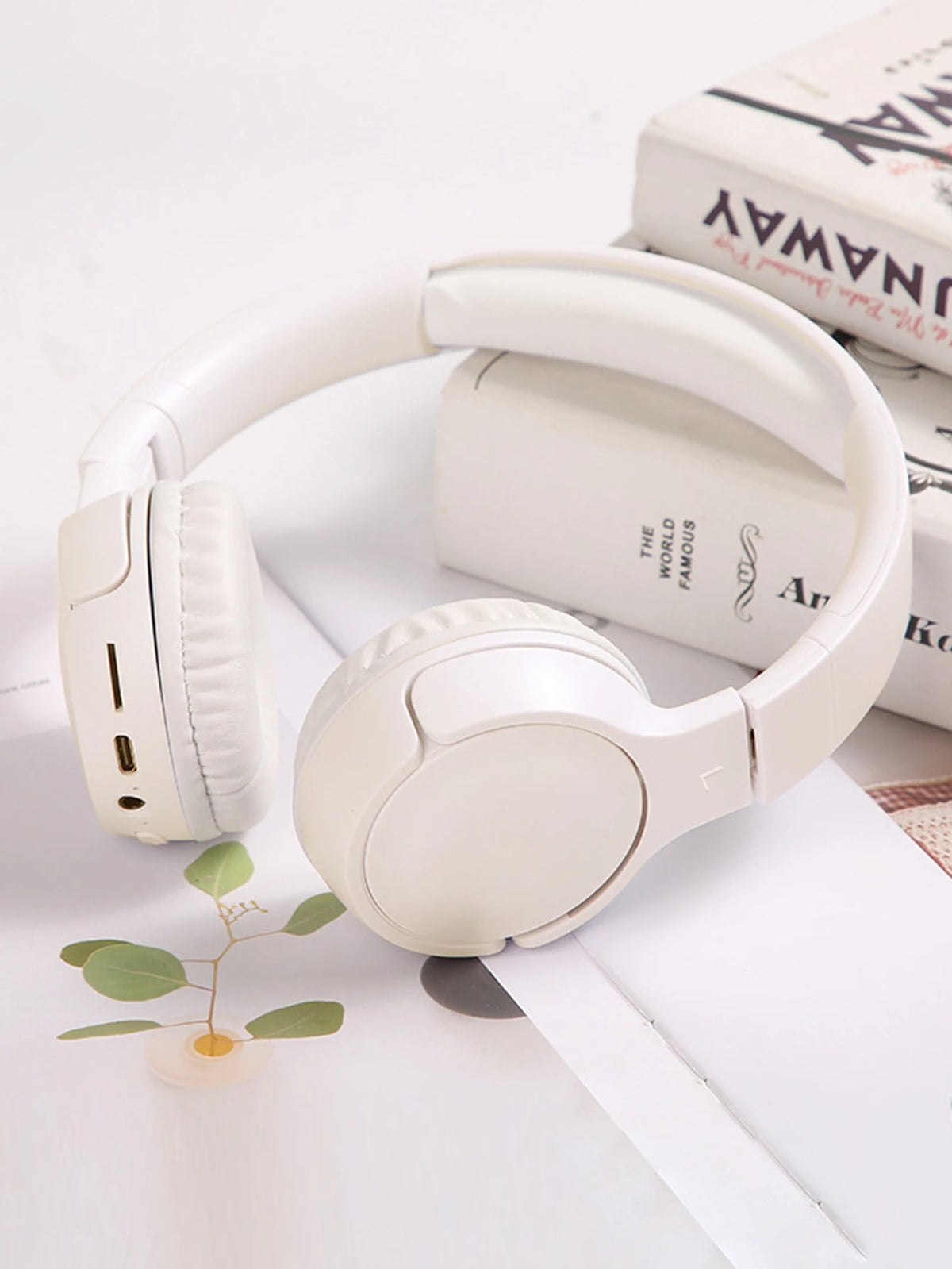 Wireless Over-Ear Headphones, Foldable Stereo, Jerry 5.3, Long Battery Life, Intelligent Noise Cancellation for Gaming Headphone