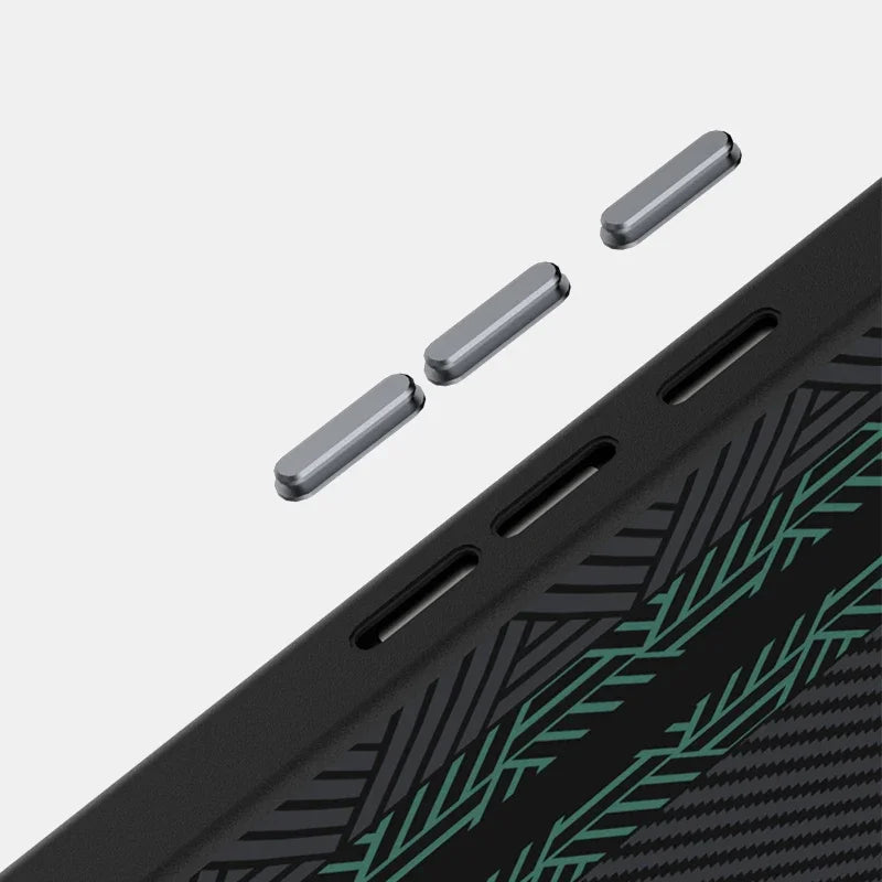 Fashion Carbon Fiber Pattern Protective Case for Google Pixel 10 9 Pro XL Alloy Lens Magnetic Wireless Charger Shockproof Cover
