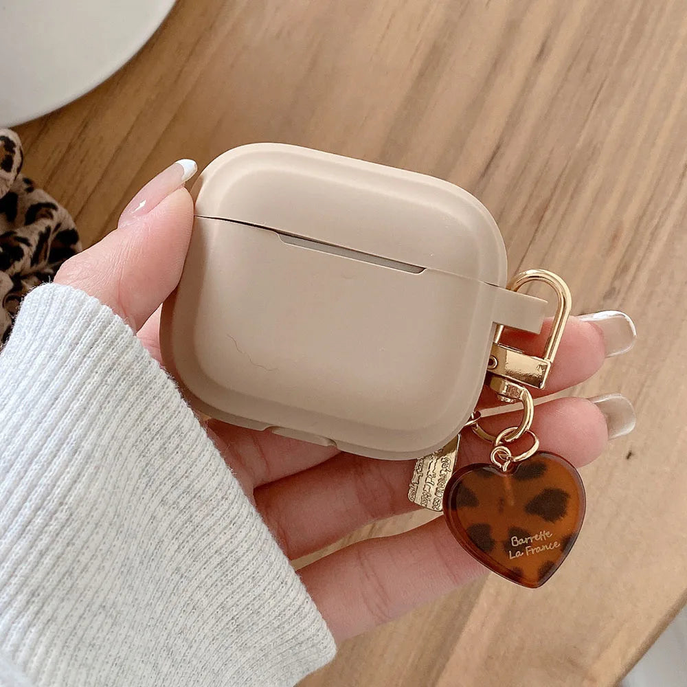 Silicone Earphone Case with Leopard Heart Cat Keyring For AirPods 5 2 3 Pro 2 Pro2 4 ANC Milk Tea Color Headset Protective Cover