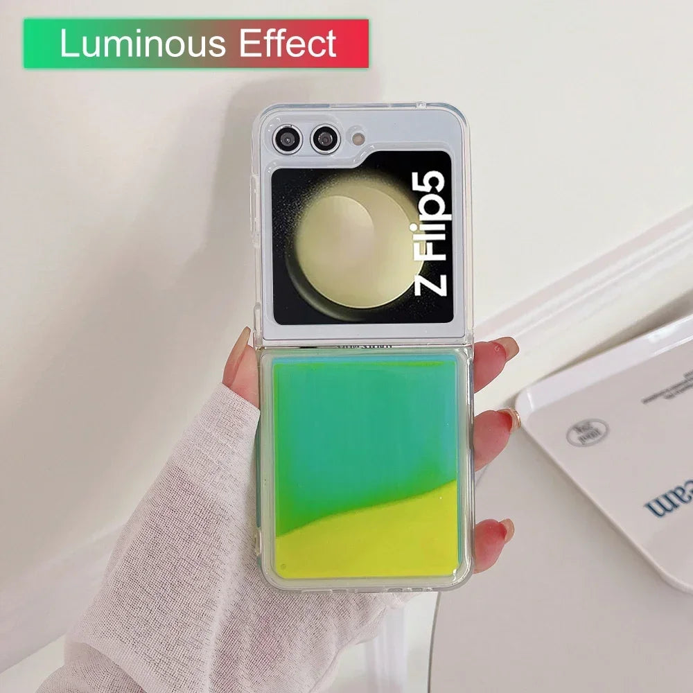 for Samsung Z Flip 8 Quicksand Love Heart Case For Samsung Galaxy Z Flip 7 6 5 4 3 Z flip 8 Glitter Fluorescence Luminous Cover