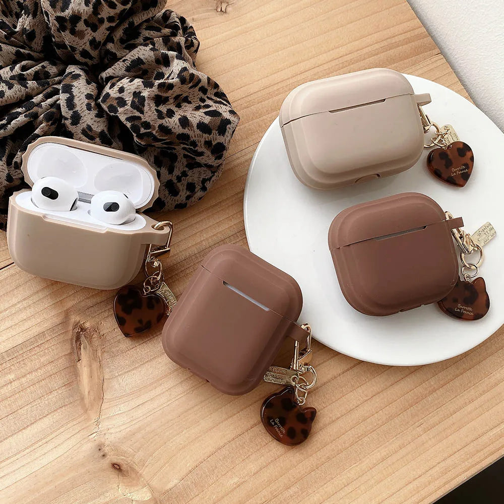 Silicone Earphone Case with Leopard Heart Cat Keyring For AirPods 5 2 3 Pro 2 Pro2 4 ANC Milk Tea Color Headset Protective Cover