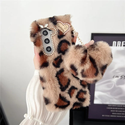 For Samsung Galaxy Z Fold 5 Case Korea Cute Fluffy Plush Love Pendant Phone Case For Galaxy Z Fold6 Cover Z Fold3 Z Fold2 Fold5