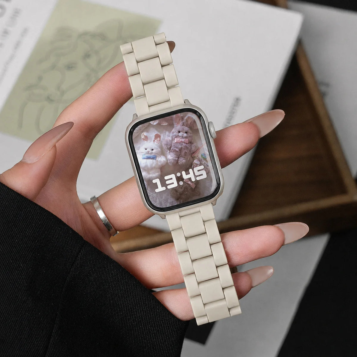 New Laser Transparent Strap for Apple Watch Band 44mm 40 41 45 38 49 46 42mm Correa Bracelet iWatch Series 12 11 10 9 8 7 6 5 4