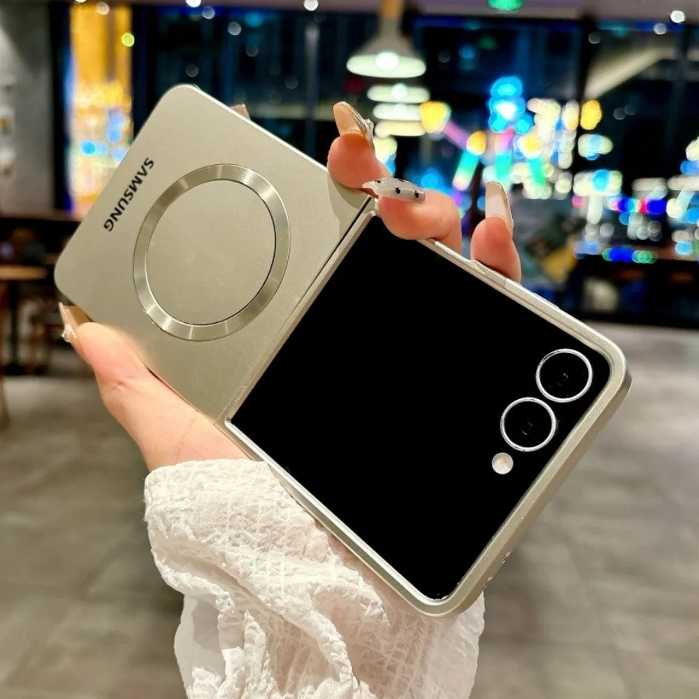 Flip 7 Ultra Thin Anti-Scratch Magnetic Phone Case for Samsung Z Flip 7 6 5 4 8 5G for Magsafe Wireless Charging Matte PC Cover