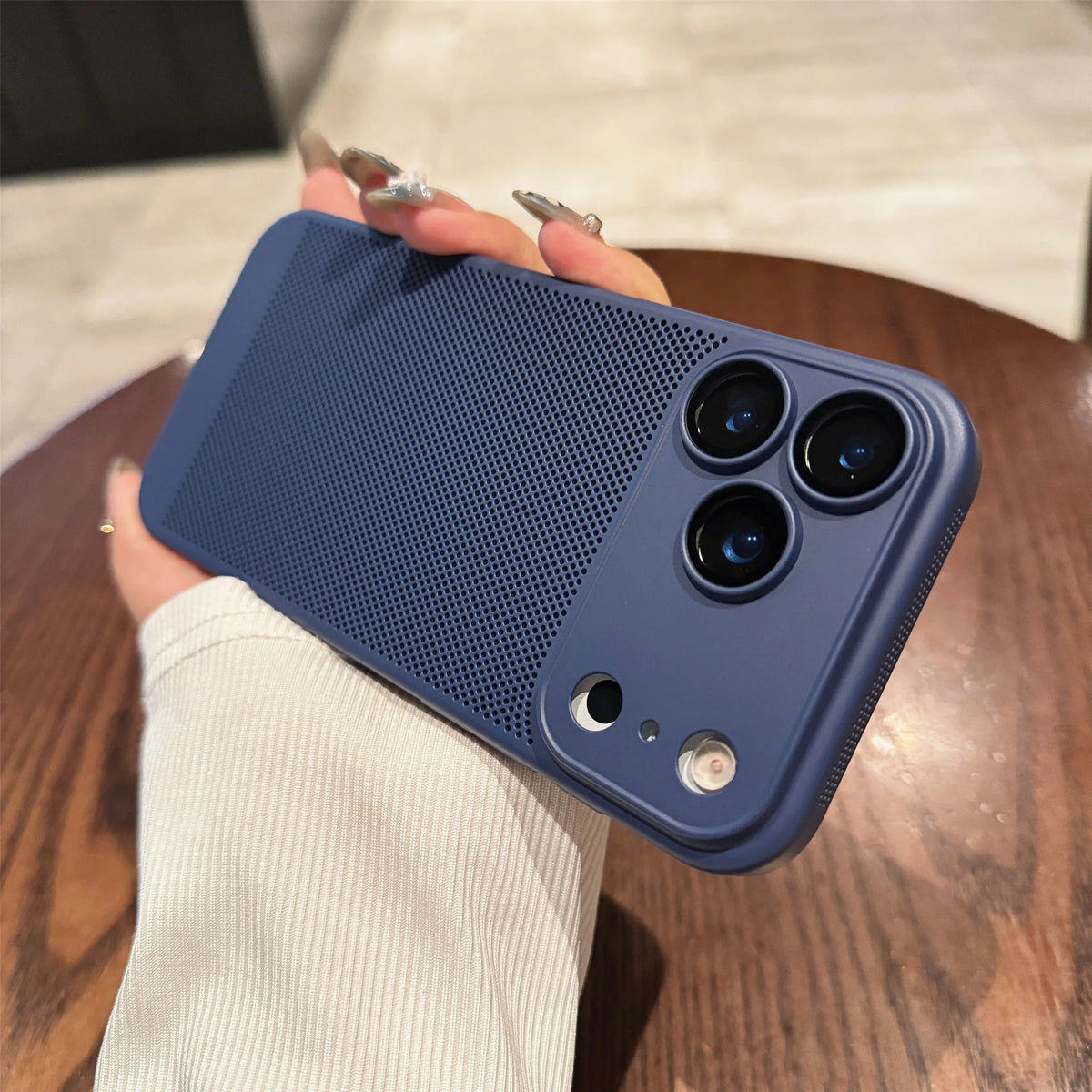 Original Cooling Grid Heat Dissipation Phone Case For iPhone 17Air 16 16E 15 14 13 12 11 17 Pro Max Mesh Breathable Hard Cover