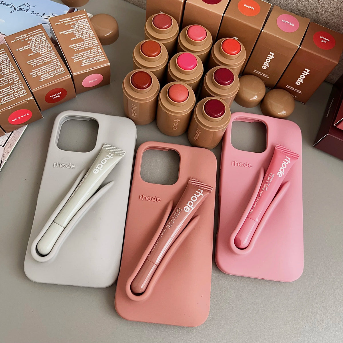 Autumn Ribbon Toast Raspberry Espresso Vanilla Lip Gloss Case For iPhone 17 16E 16 12 13 14 15 11 Pro Max Plus Phone Cover