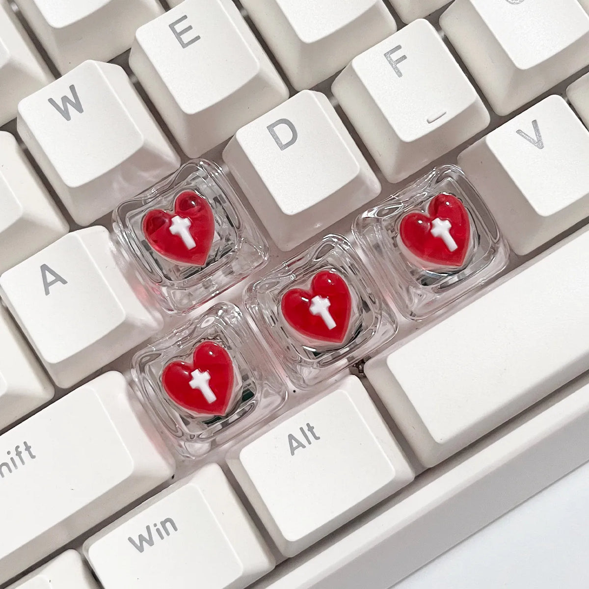 4pcs Transparent Cat Pink Keycaps Cute Custom RGB Backlit Heart-Shaped Keycaps for Girls—DIY Gaming Keyboard Keycaps