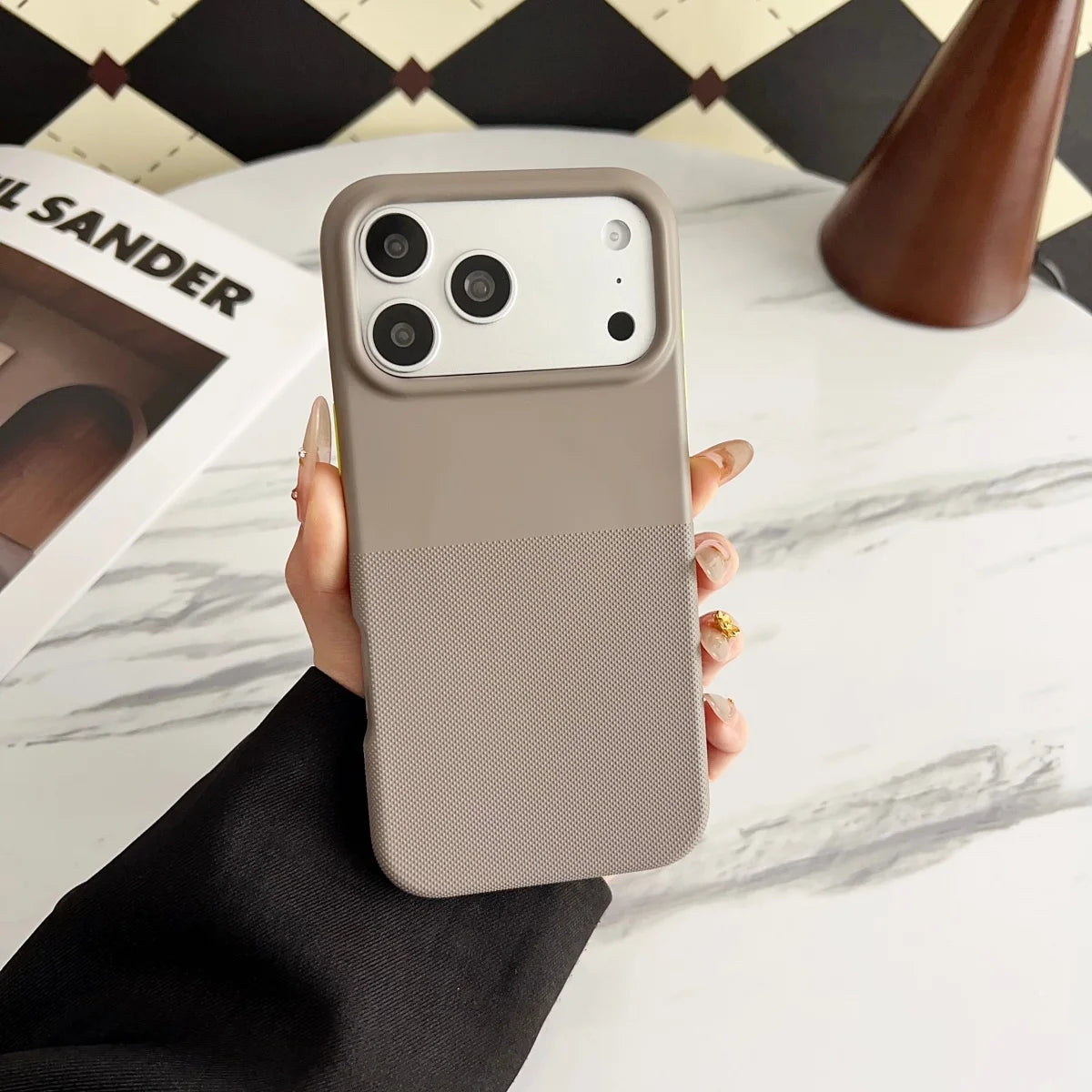 Official Geometric Dot Matrix For MagSafe Magnetic Charge Phone Case For iPhone 18 17 16 15 14 13 Pro Max Matte Anti-Slip Cover