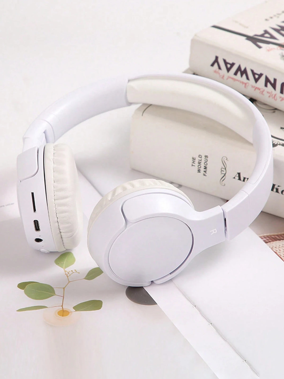 Wireless Over-Ear Headphones, Foldable Stereo, Jerry 5.3, Long Battery Life, Intelligent Noise Cancellation for Gaming Headphone