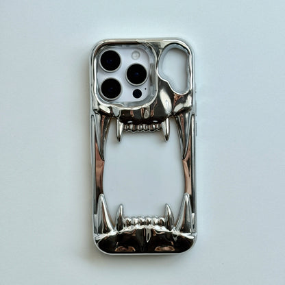Stylish Cool Metal Glossy Silver Black Skull Tusk Hollow Heat Dissipation Soft Cover Case for iPhone 12 13 14 15 16 17 Pro Max