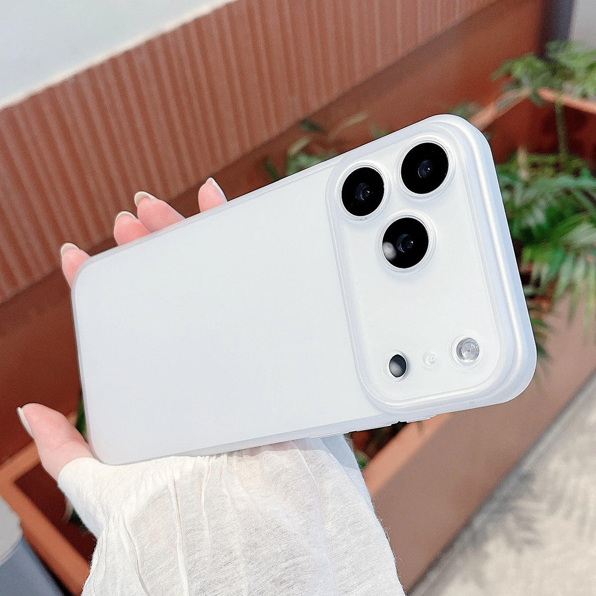 Original Ultra-thin Translucent Matte Case For iPhone 18 17 16 15 14 13 Pro Max Protect Camera Button Shockproof Hard PC Cover