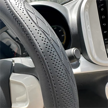 Embossed PU Leather Patchwork Car Steering Wheel Cover, Non-slip, Breathable, Universal 15 Inch (Approx. 38cm)