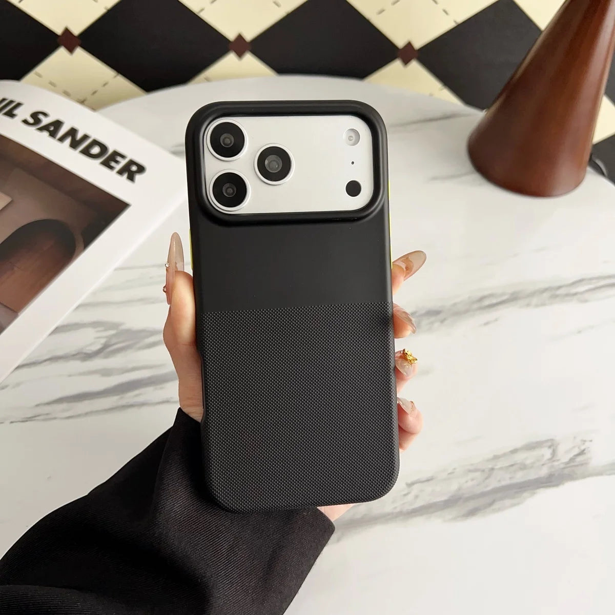 Official Geometric Dot Matrix For MagSafe Magnetic Charge Phone Case For iPhone 18 17 16 15 14 13 Pro Max Matte Anti-Slip Cover