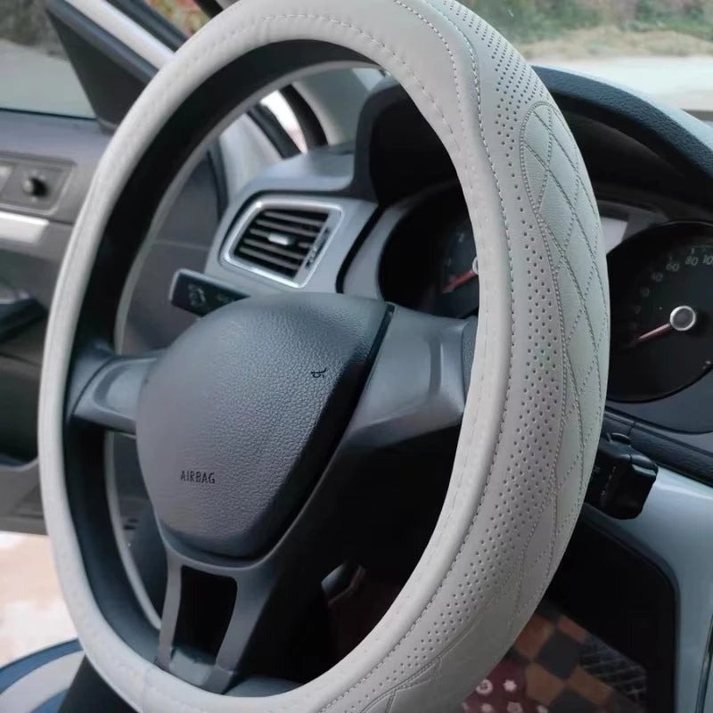 Embossed PU Leather Patchwork Car Steering Wheel Cover, Non-slip, Breathable, Universal 15 Inch (Approx. 38cm)